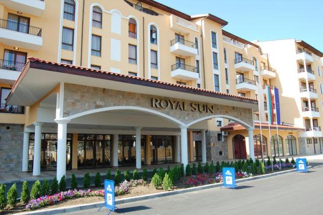 סאני ביץ' Holiday Apartcomplex Royal Sun מראה חיצוני תמונה