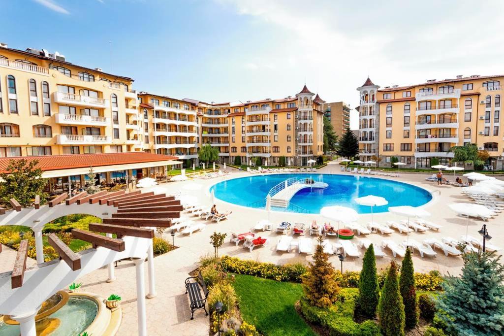סאני ביץ' Holiday Apartcomplex Royal Sun מראה חיצוני תמונה