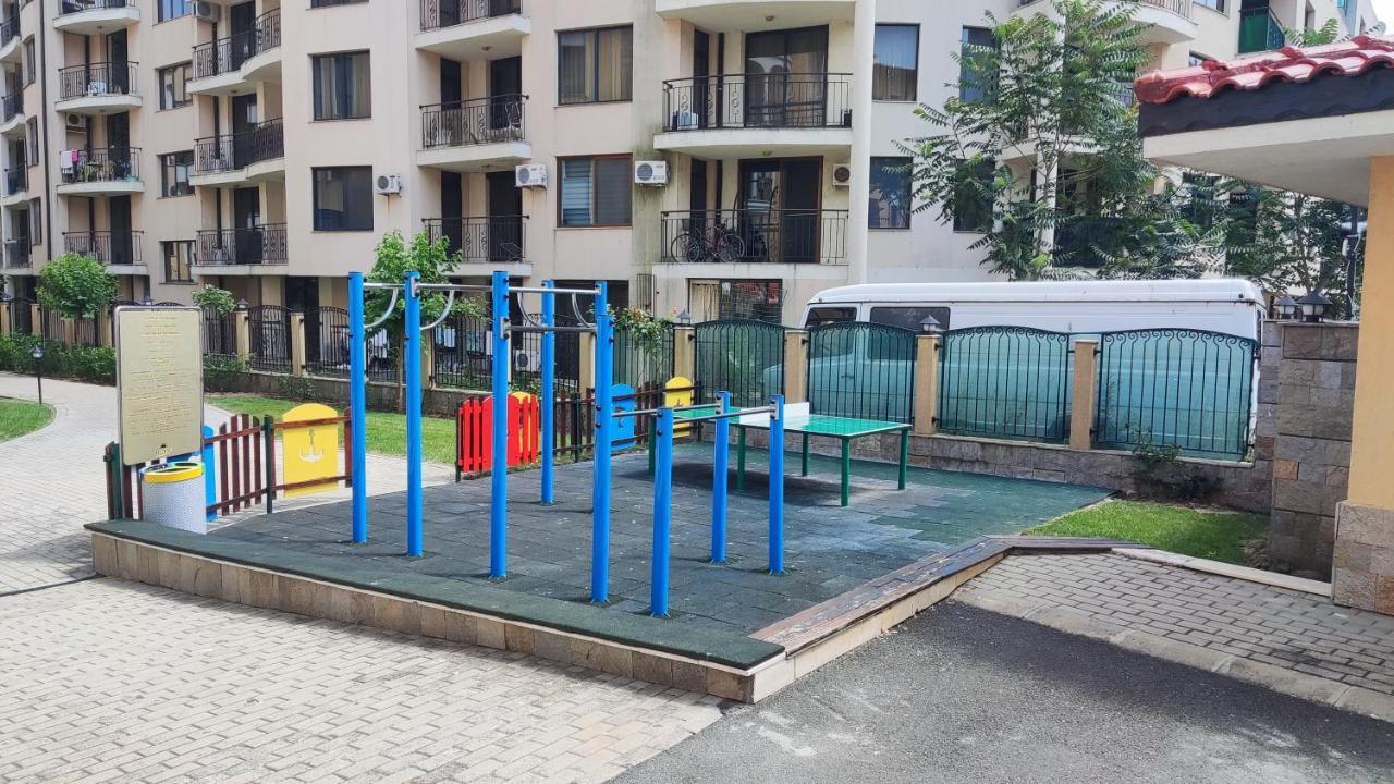 סאני ביץ' Holiday Apartcomplex Royal Sun מראה חיצוני תמונה