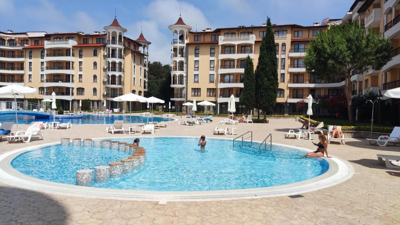 סאני ביץ' Holiday Apartcomplex Royal Sun מראה חיצוני תמונה