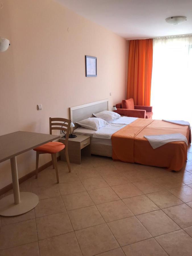 סאני ביץ' Holiday Apartcomplex Royal Sun מראה חיצוני תמונה