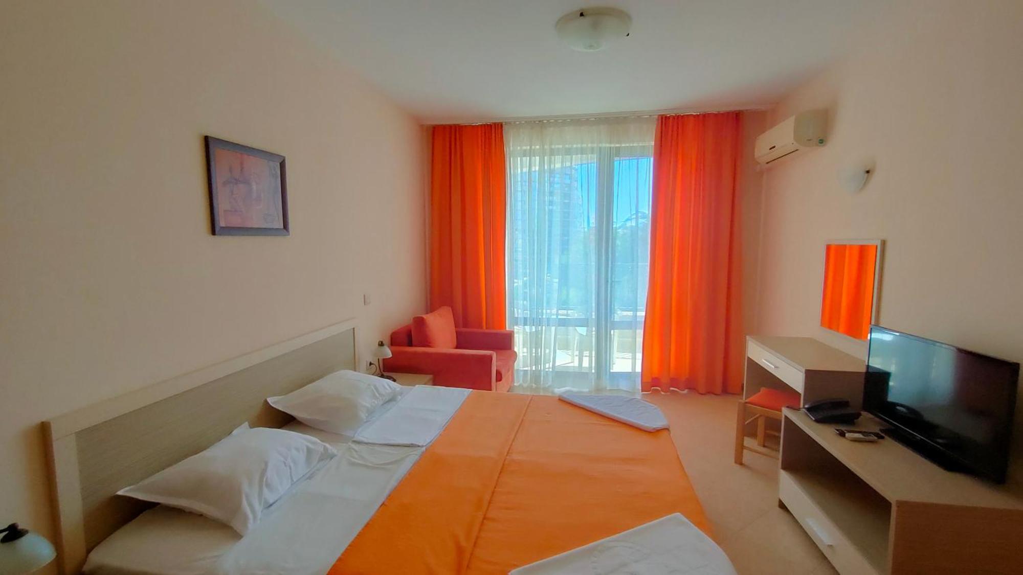 סאני ביץ' Holiday Apartcomplex Royal Sun מראה חיצוני תמונה